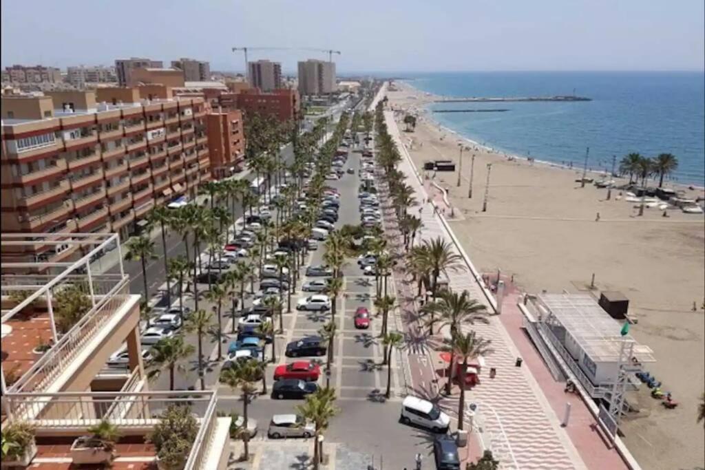 El Rinconcito Cubano En La Playa Apartman Almería Kültér fotó
